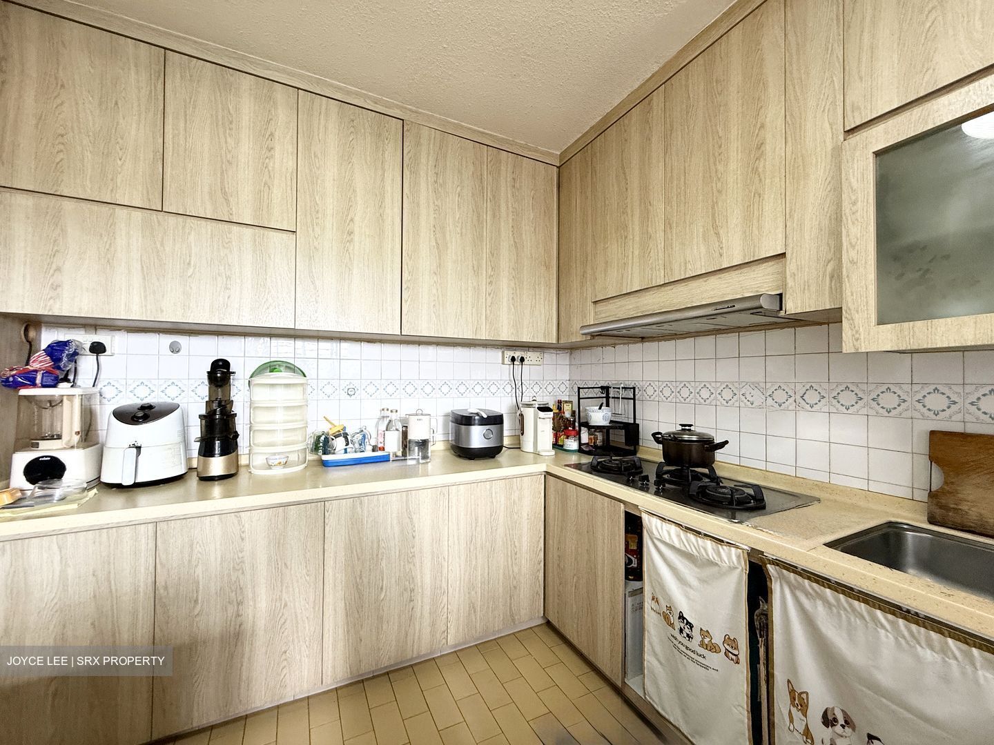 Blk 407 Hong Kah Court (Jurong West), HDB Executive #538464751